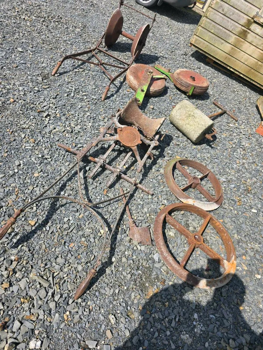 For sale - Image 2
