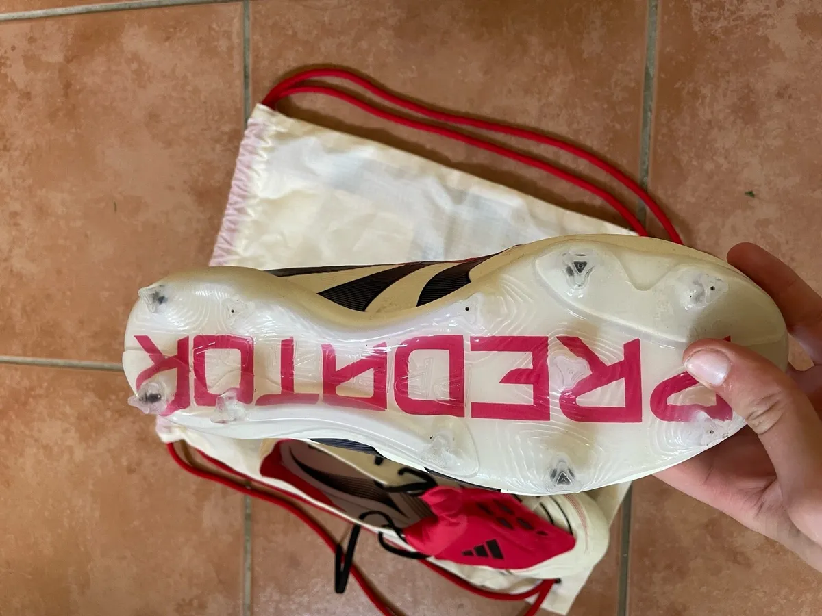 Football Boots - Image 2