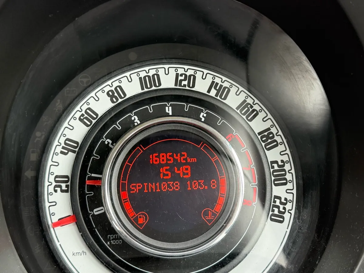 Fiat 500 2011 - Image 2