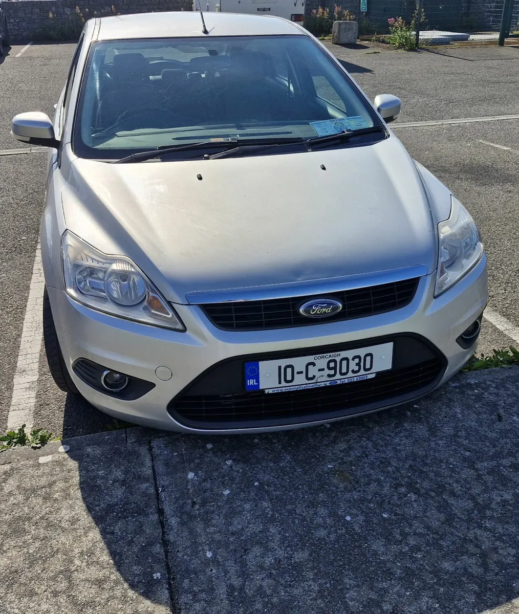 Ford Focus 2010 - Image 1