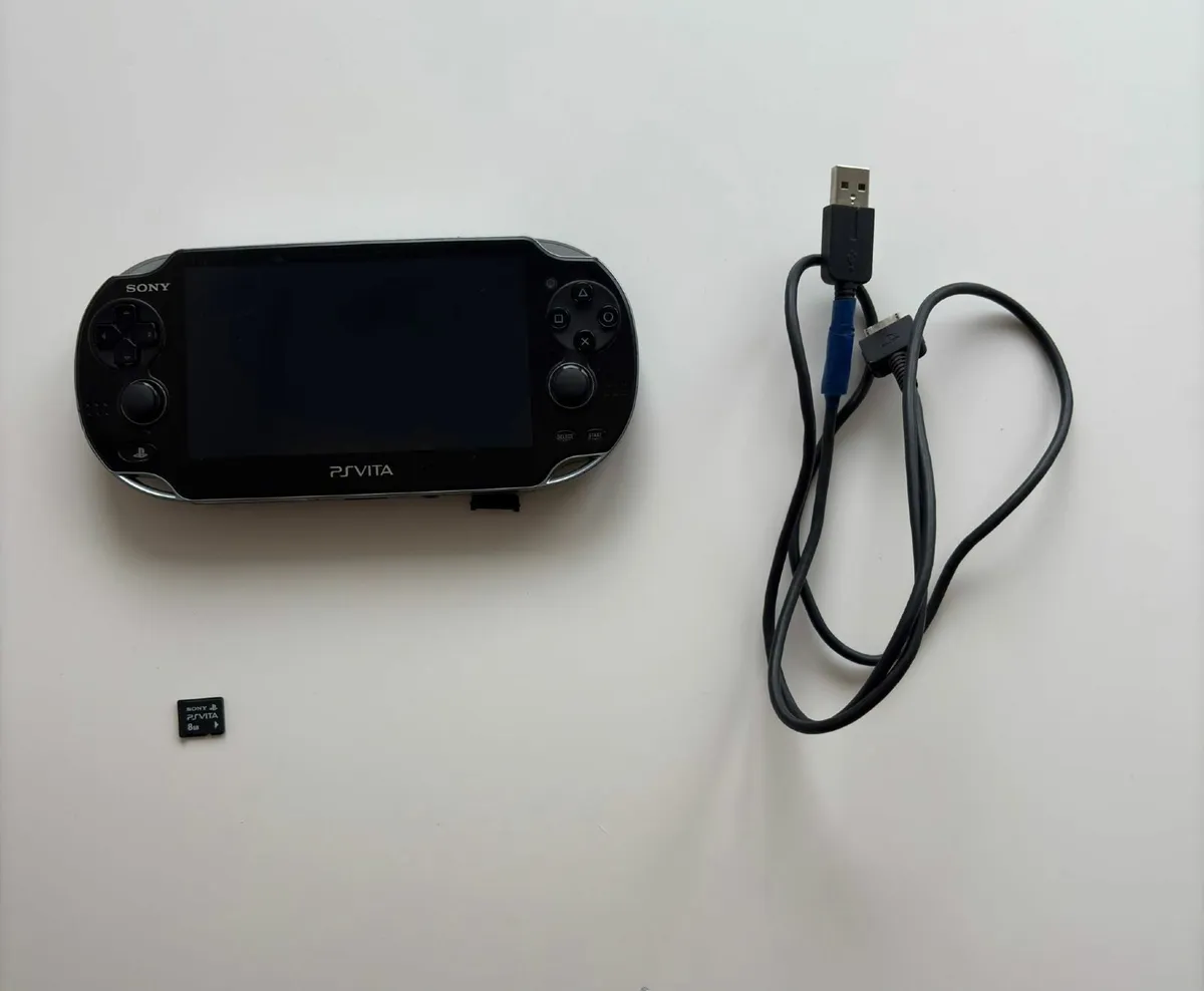 PS Vita model PH 1103 (modded) - Image 2