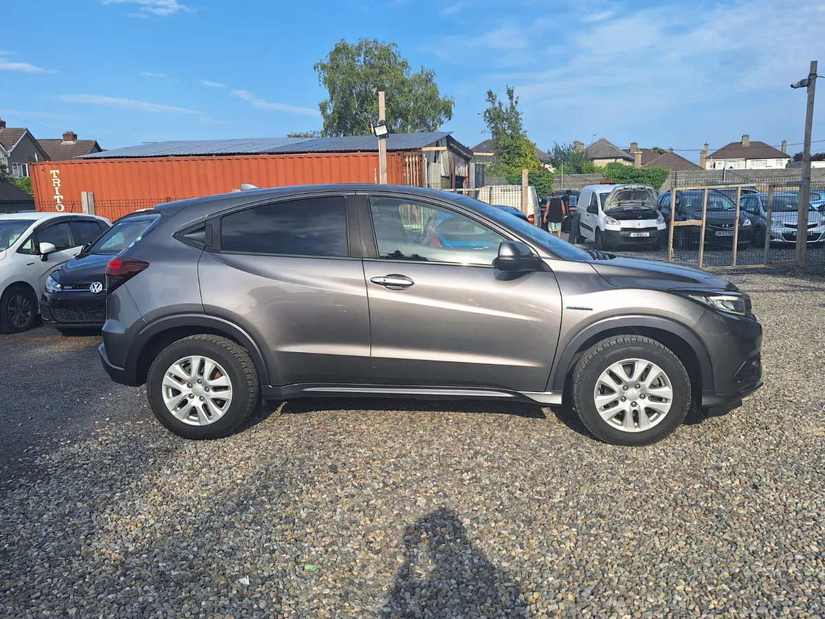 2019 Honda Vezel 1.5L Hybrid | Automatic | - Image 3