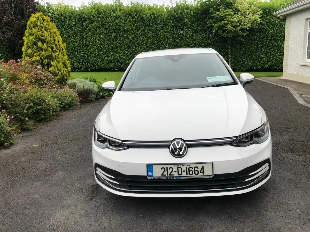 VOLKSWAGEN GOLF 2.0 TDI STYLE VAN - Image 1