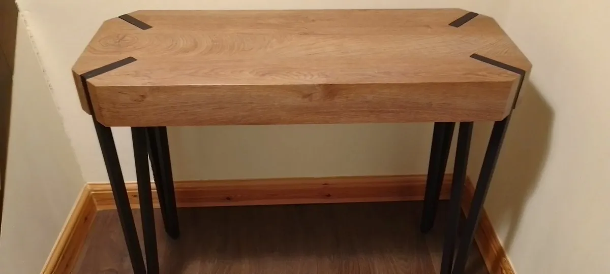 Console Table - Image 1