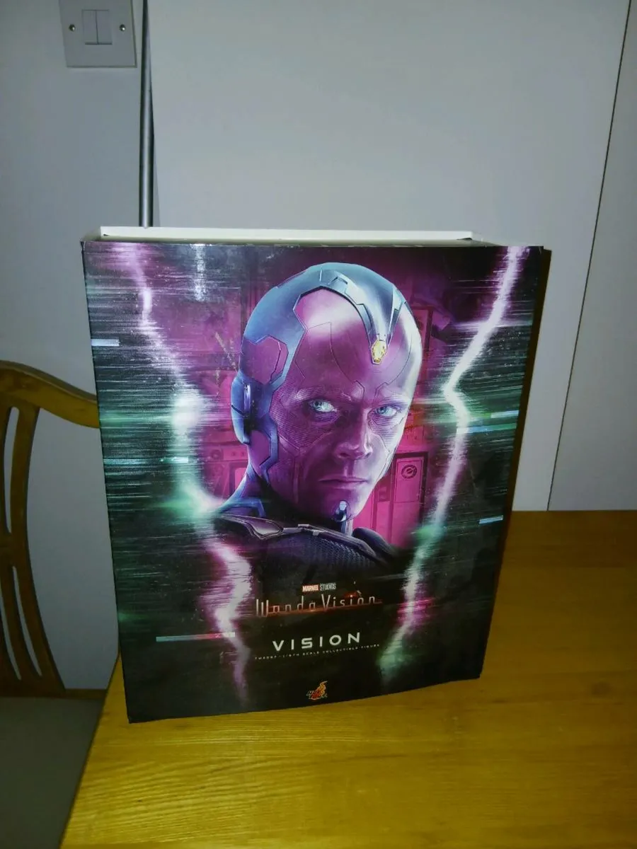 Hot Toys Vision from Marvels WandaVision - Image 1