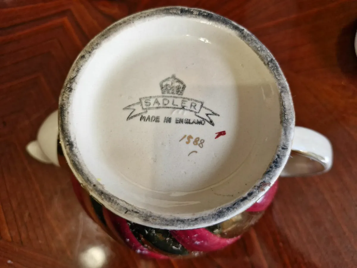 Saddler teapot - Image 2