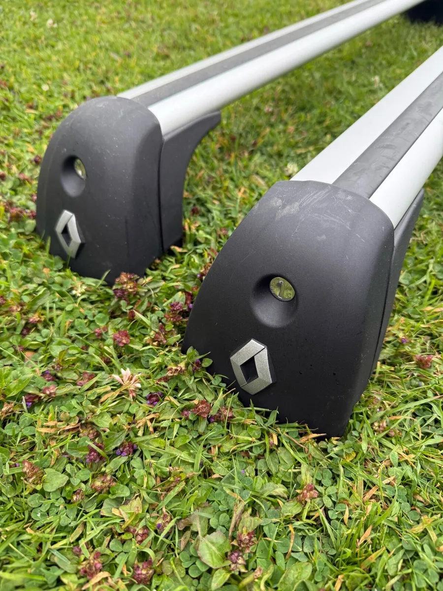 Roof bars for Renault Kadjar - Image 1