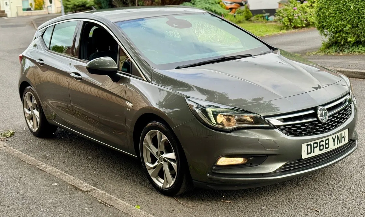 2019 Vauxhall Astra 1.6 Petrol Turbo £3,950 - Image 2