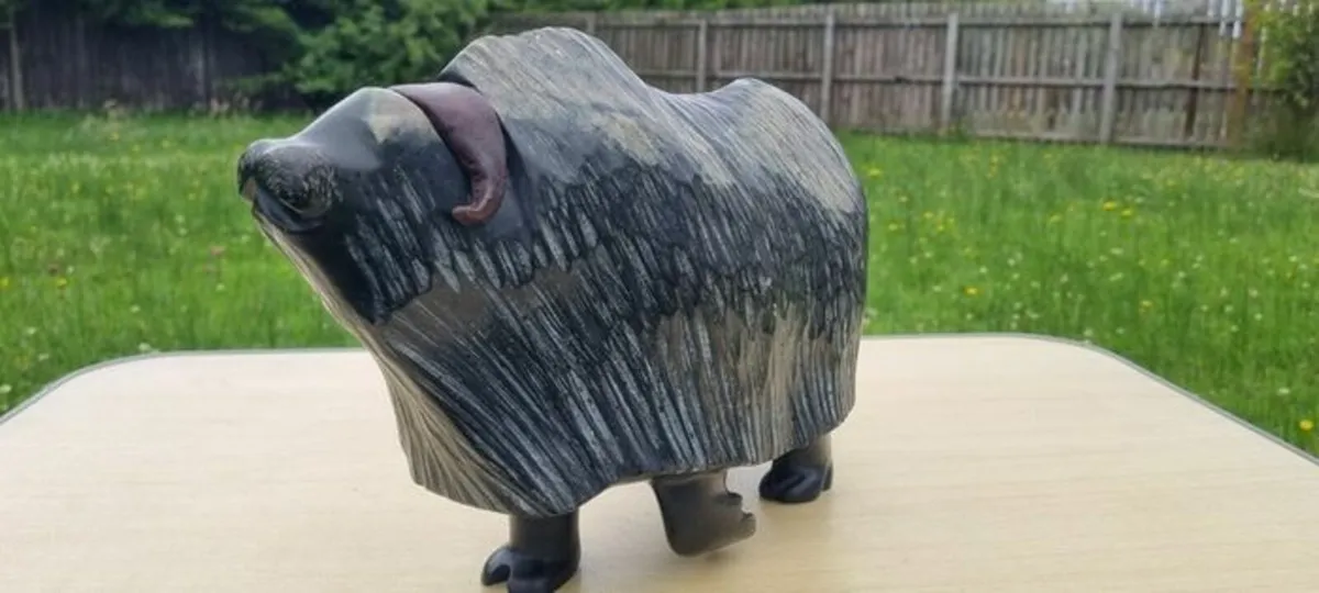 Joe Kavik - Large Arctic Musk Ox Sculpture - Image 3