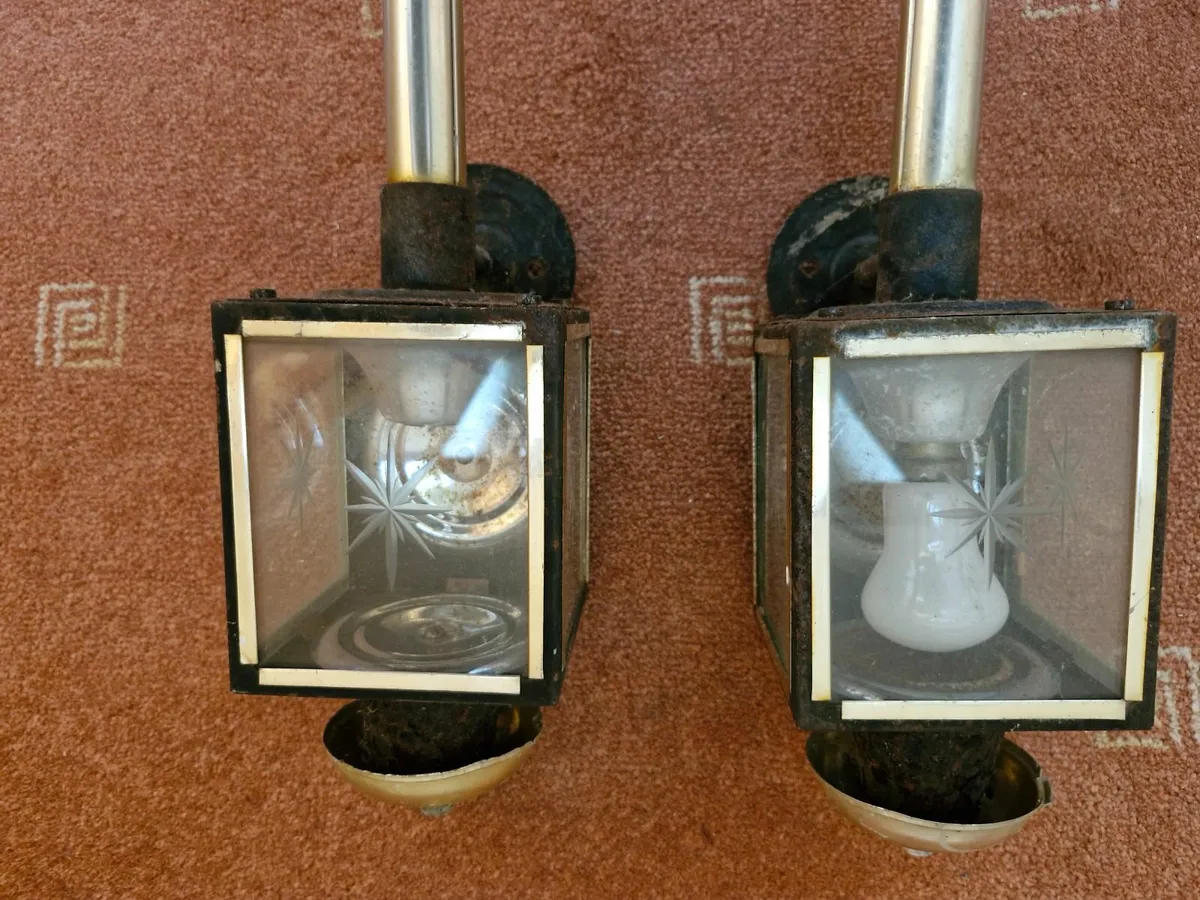Carriage 1920s lamps - Image 2