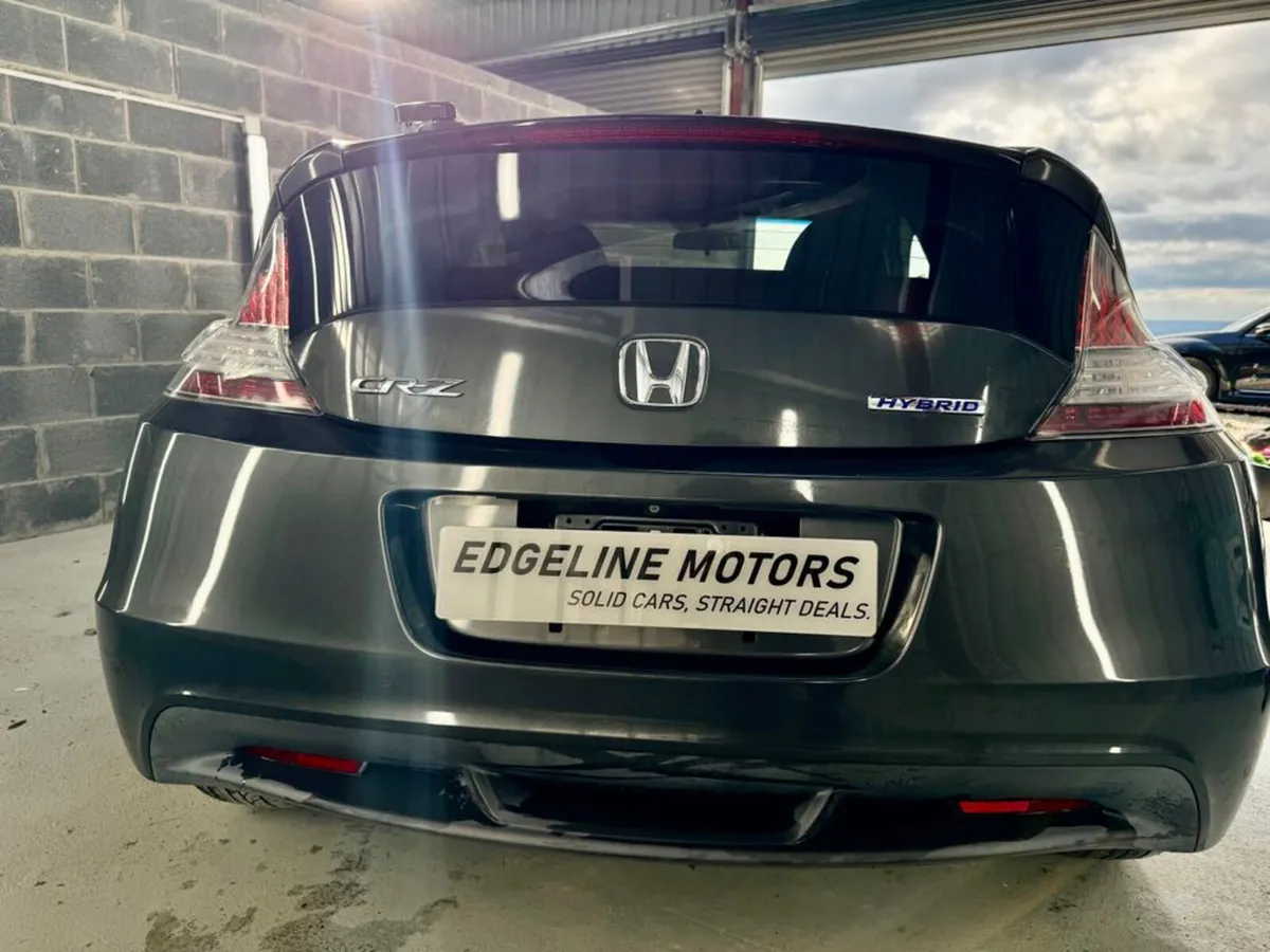 HONDA CRZ 2012- 1.5 Hybrid- Automatic - Image 4