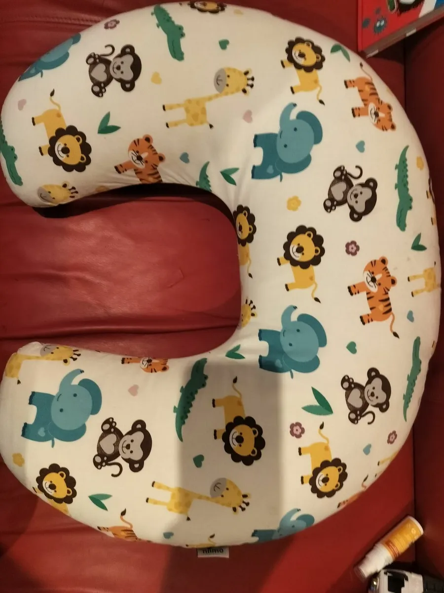 Maternity pillow and Feeding pillow - Image 1