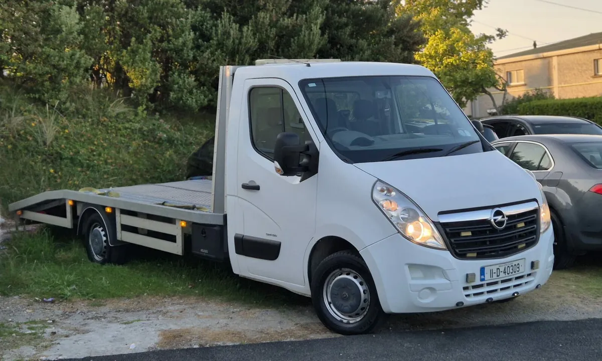 24/7 Recovery & Towing service tow truck recovery - Image 1