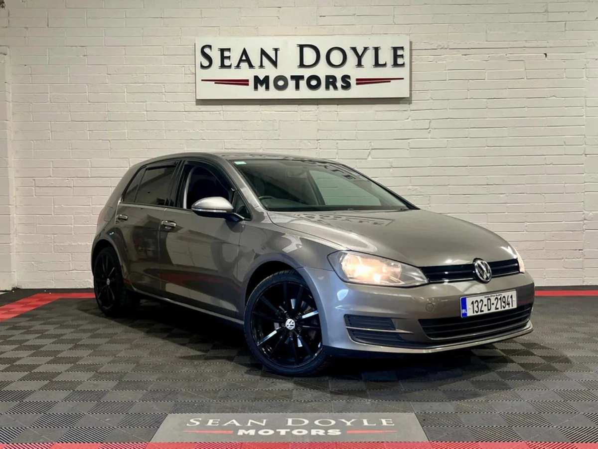 Volkswagen Golf 1.2 TSI Manual BLUEMOTION 5DR - Image 1