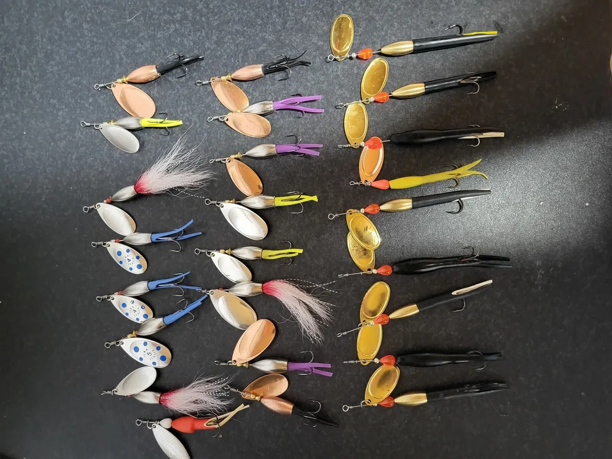 Salmon spinners