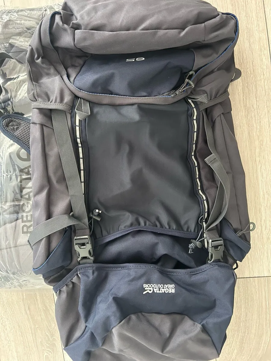 Regatta 65L backpack - Image 2