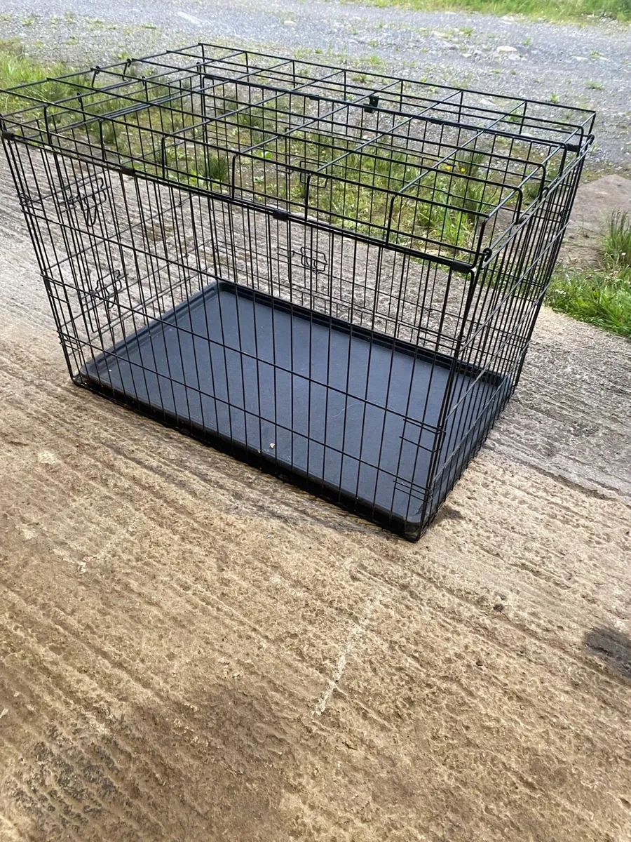 Dog crate - Image 1