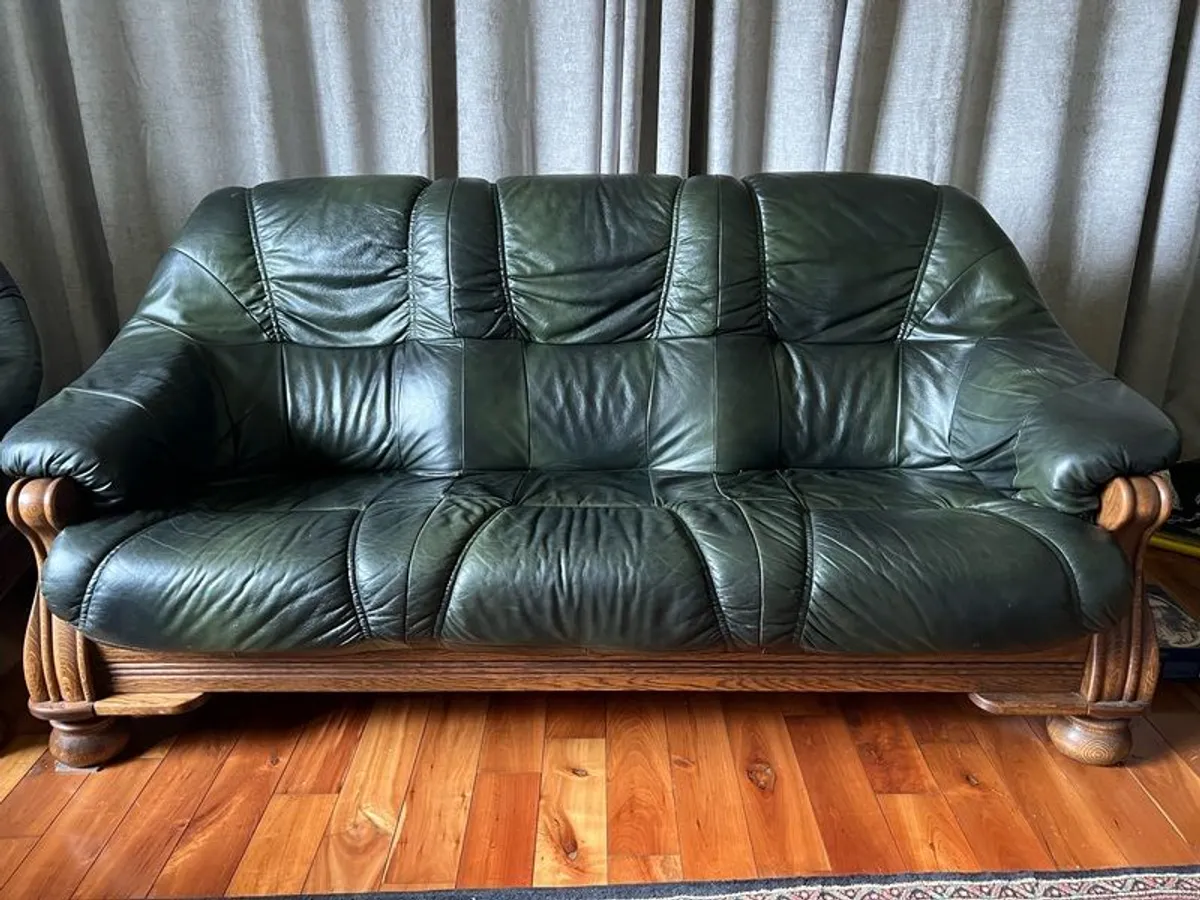 Leather couch and two leather armchairs - Image 1