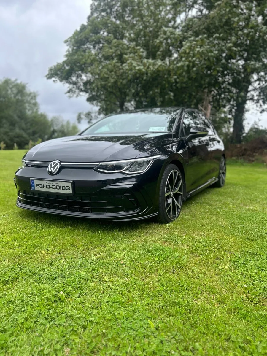 Volkswagen Golf - Image 1