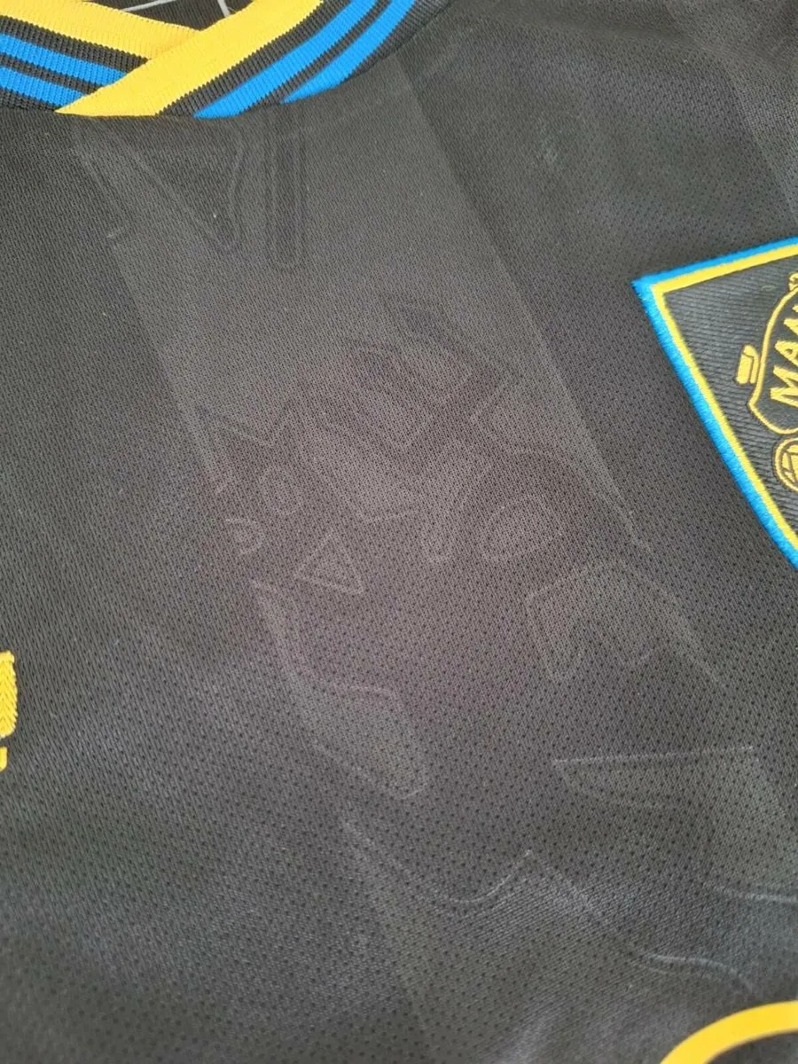Manchester United new jersey - Image 2