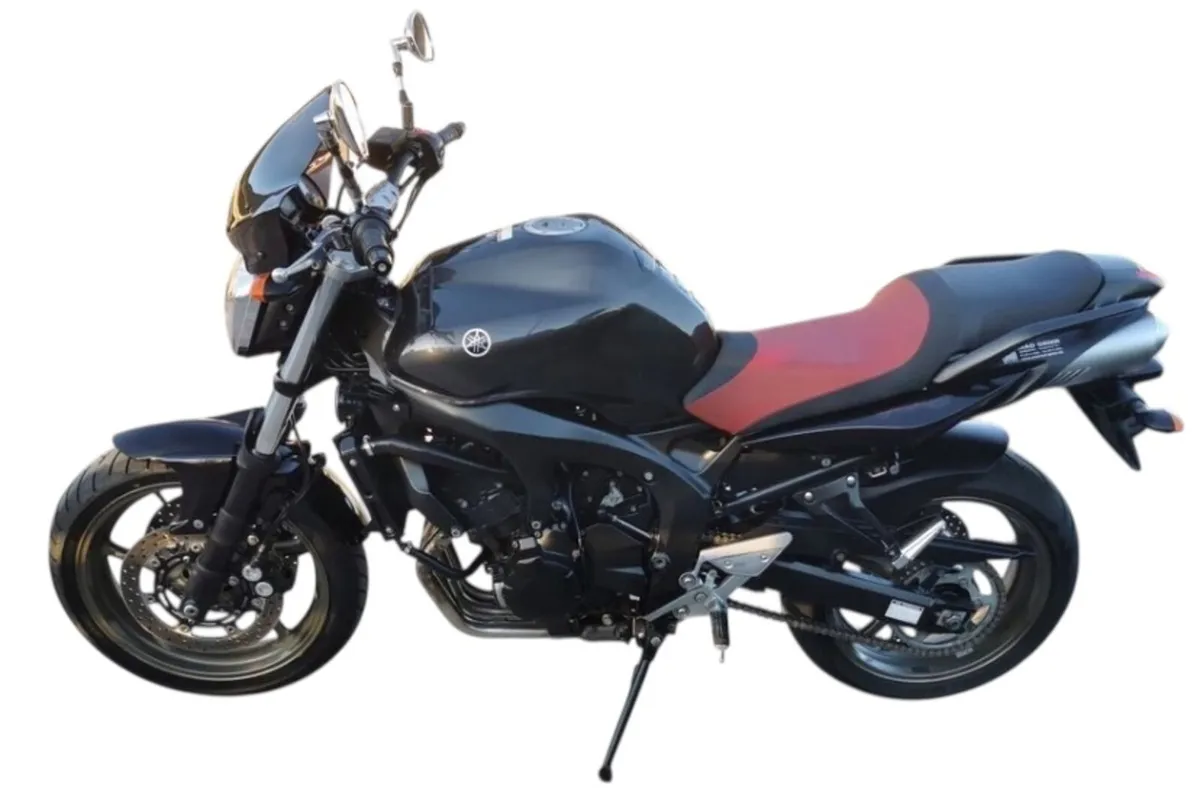 Yamaha FZ6 S2 - Image 4