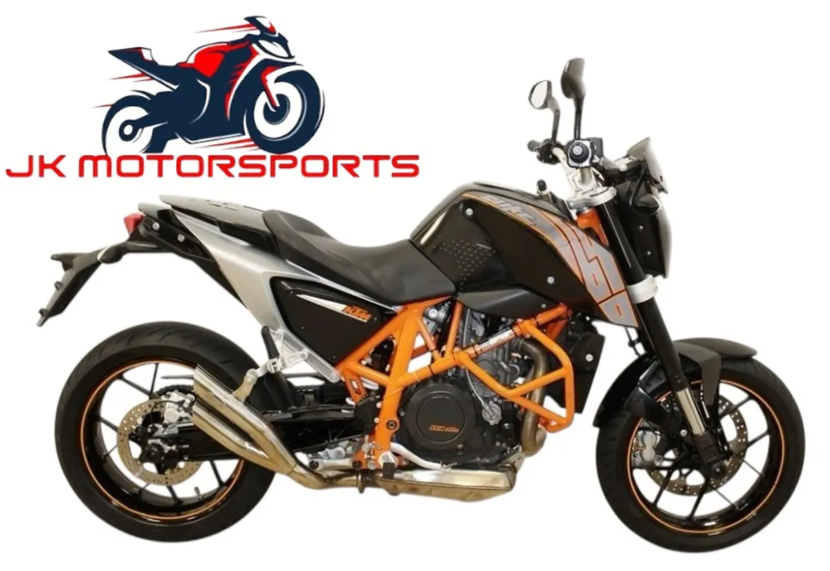 KTM Duke 690 - Image 1
