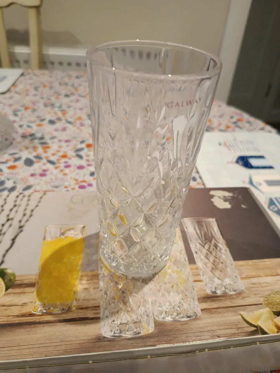Glassware - Image 4