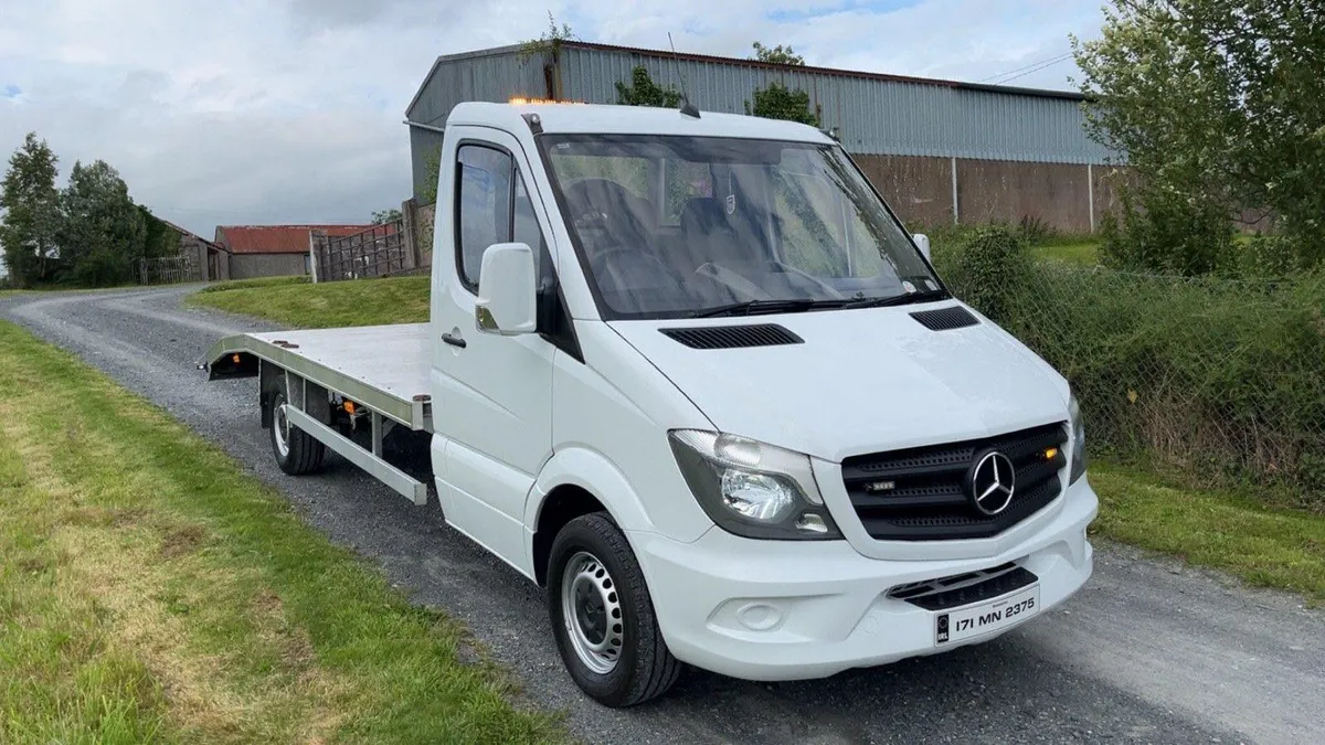 2017 Mercedes Sprinter Recovery - Image 1