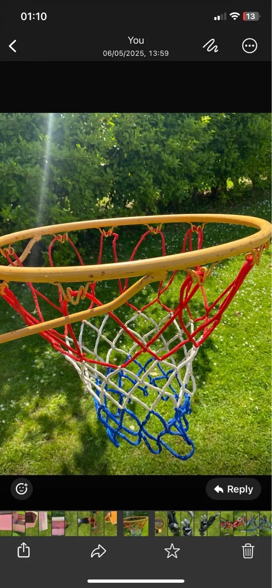 Basketball hoop - Image 1