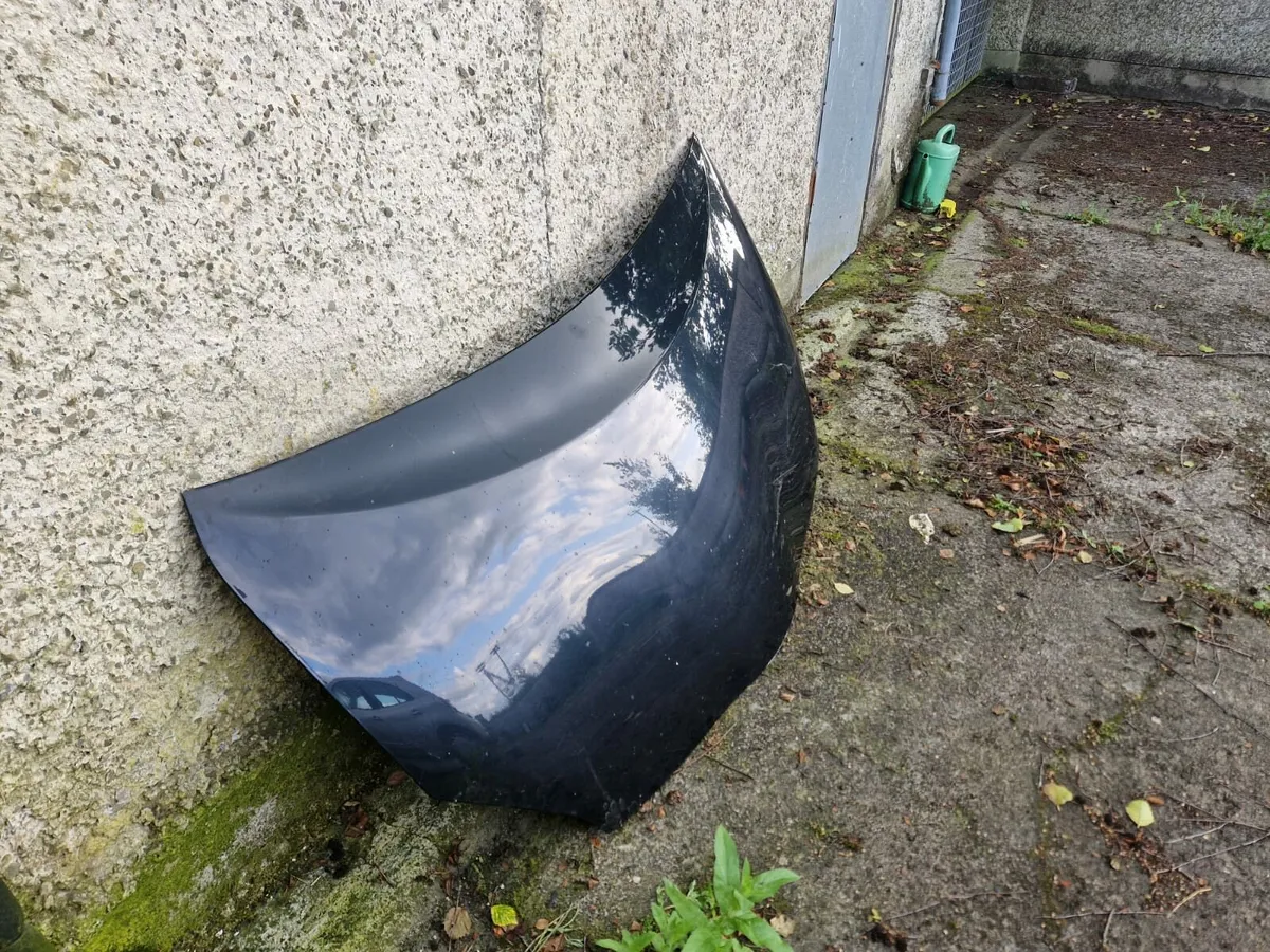 Toyota prius parts 2011 - Image 3