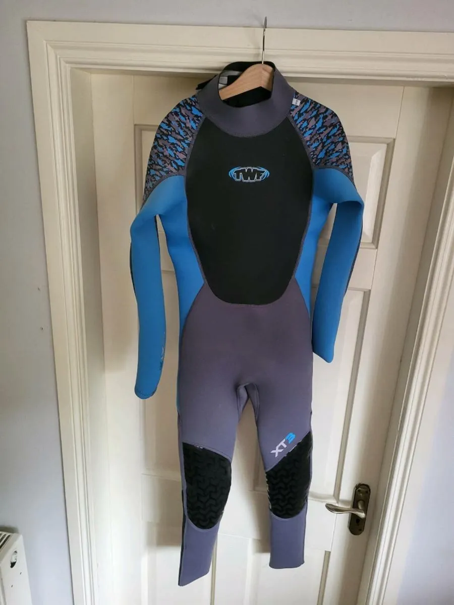 Kids Wetsuit - Image 1