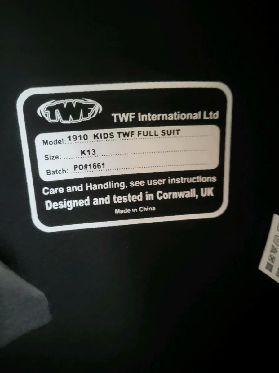 Kids Wetsuit - Image 4