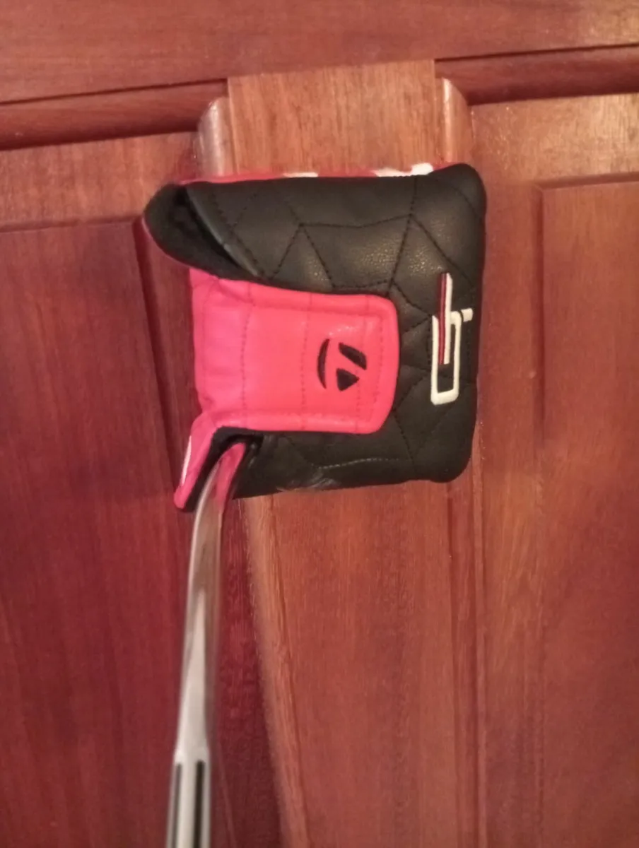TaylorMade Spider Tour GT 35 Inch Putter - Image 2