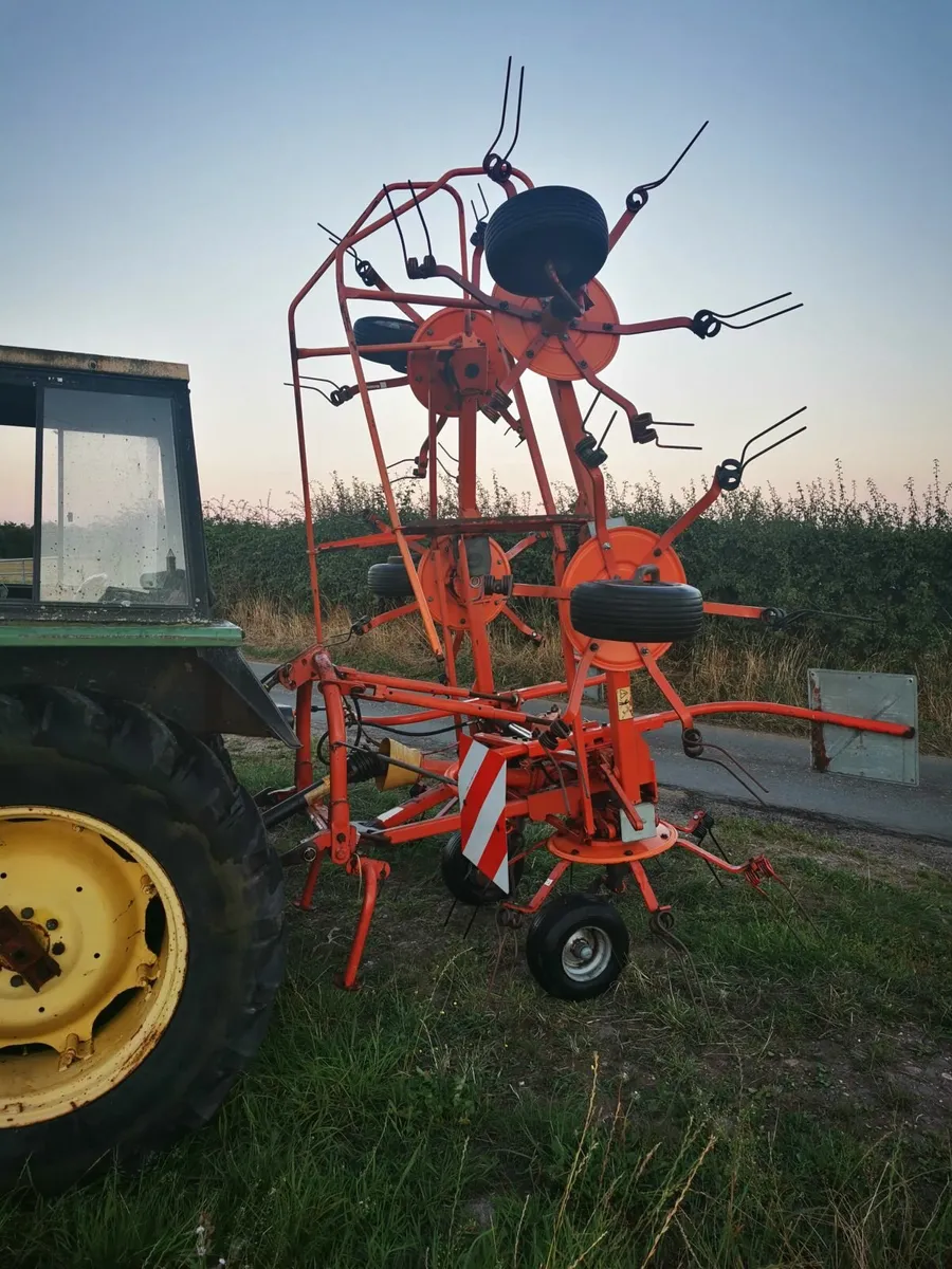 Fella tedder Th680D hydro six rotor - Image 1