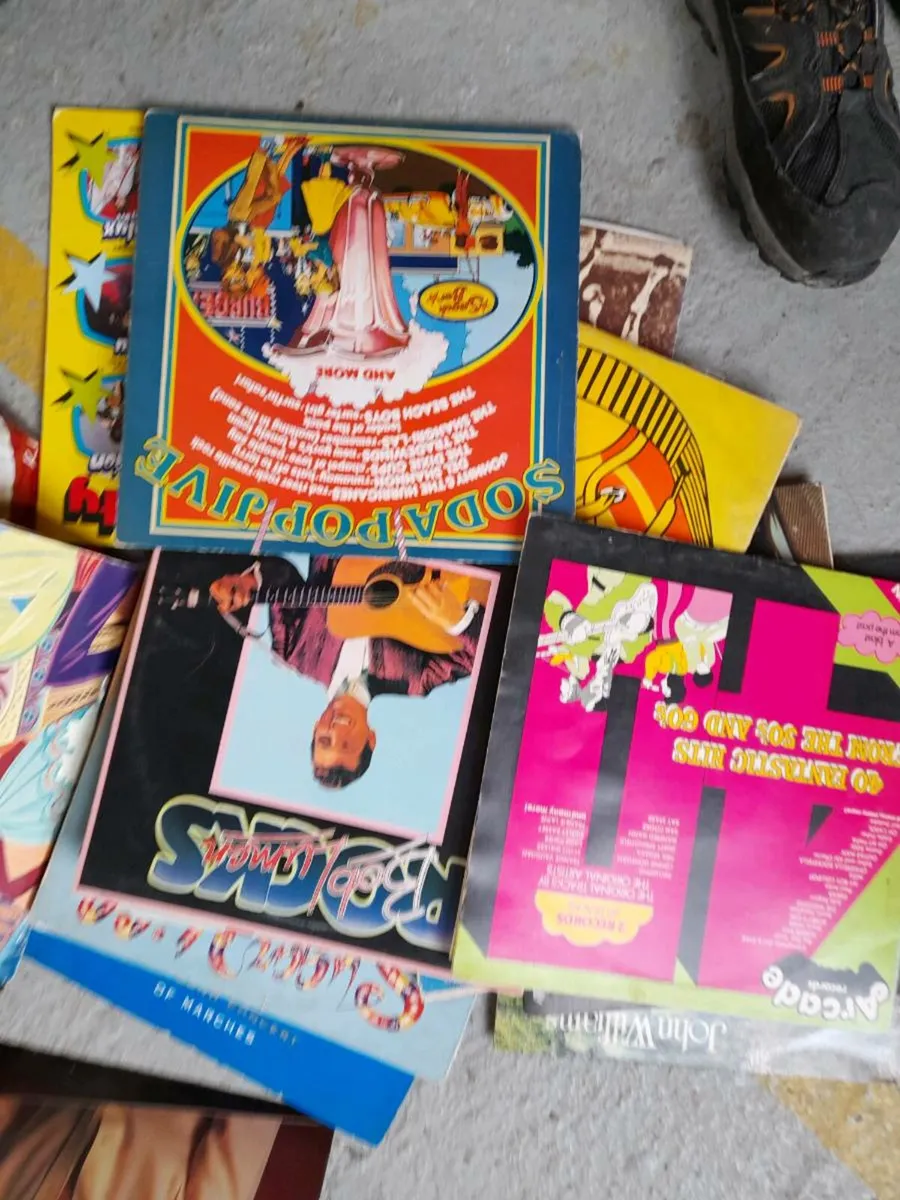 Old records - Image 2