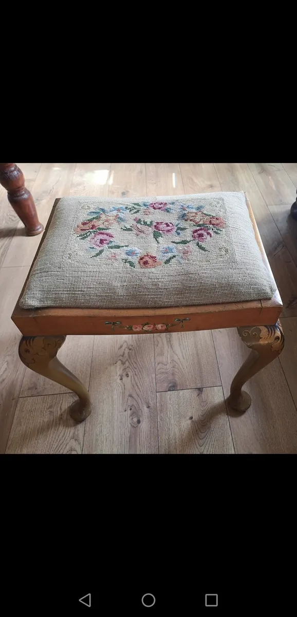 Needlepoint Dressing Table / Piano Stool