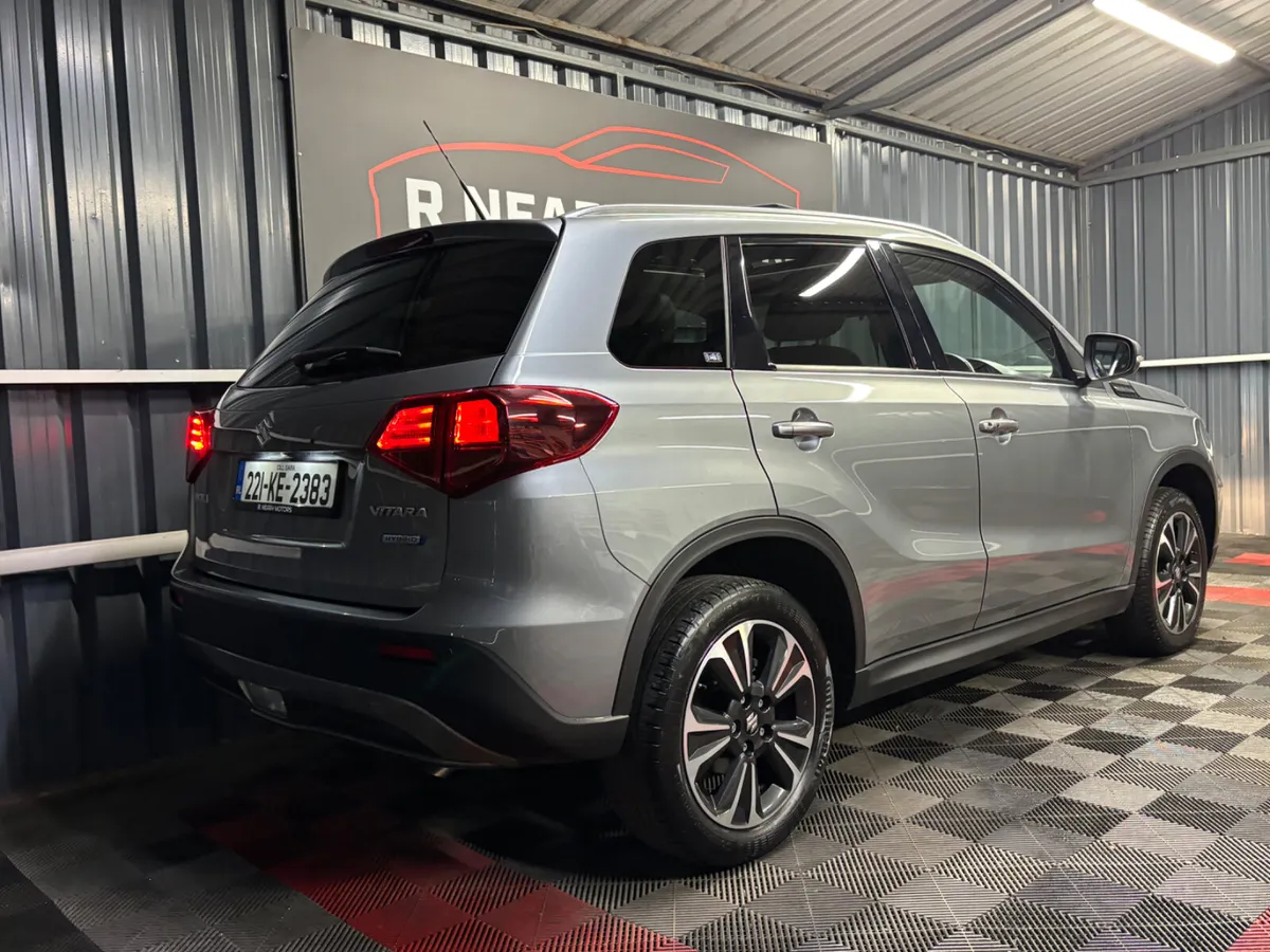 2022 Suzuki Vitara 1.4 Petrol/Hybrid Auto - Image 3
