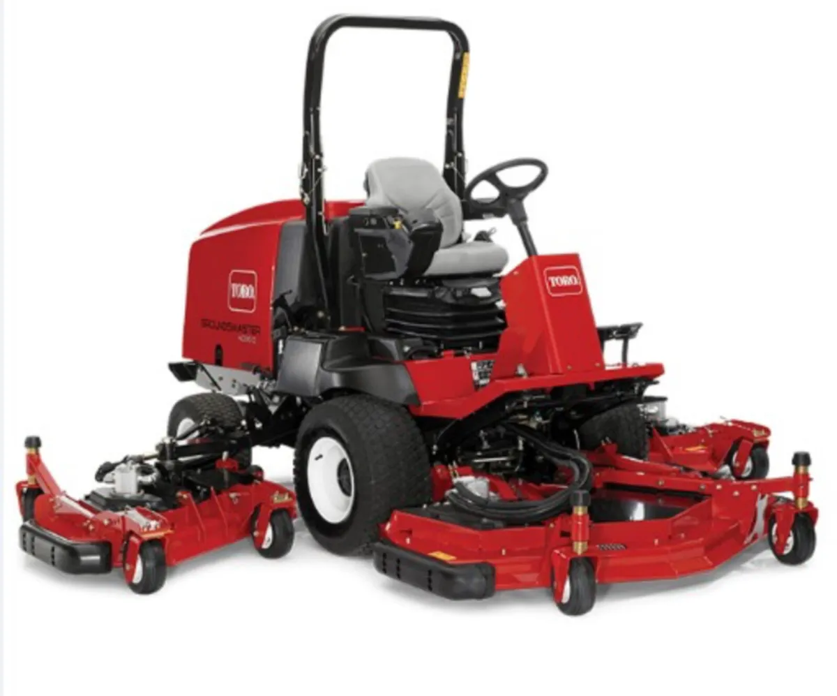 Toro professional grounds mower. - Image 1