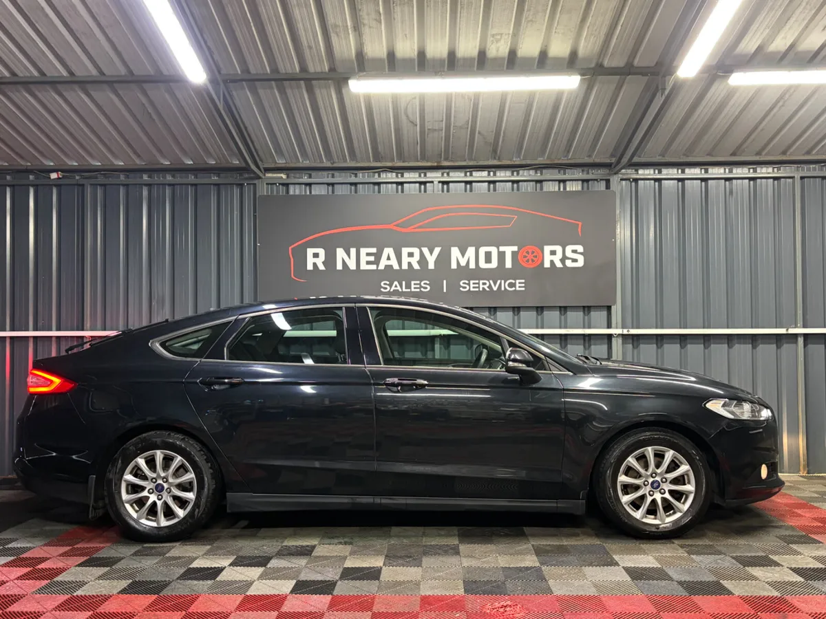 2015 152 Ford Mondeo 1.6TDCi  Style - Image 3