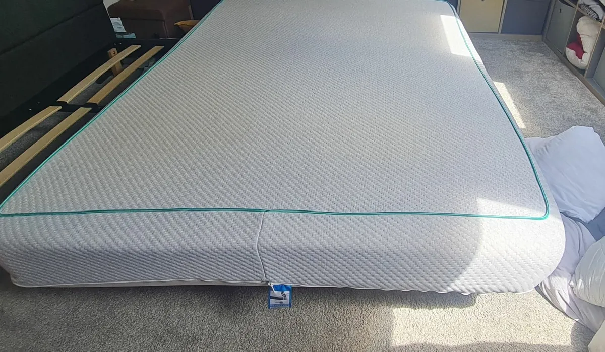 King size mattress - Image 1