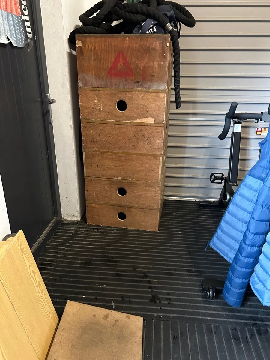 Gym Equipment - Image 3