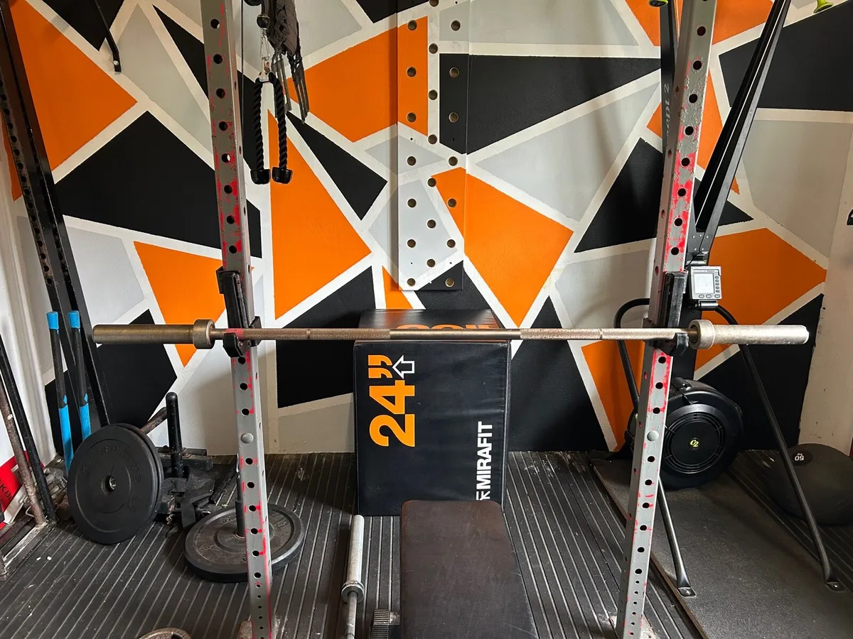 Gym Equipment - Image 4