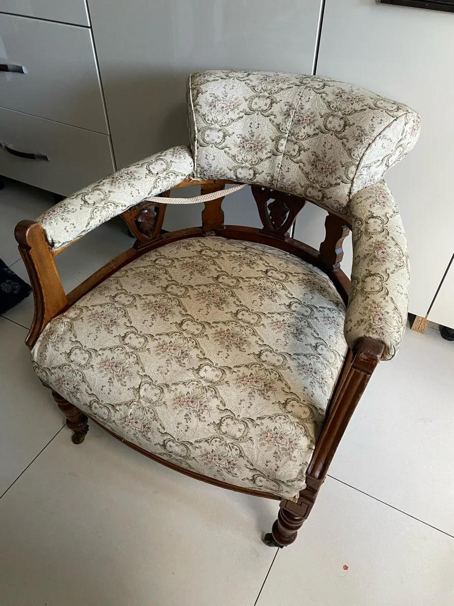 Armchair - Image 3