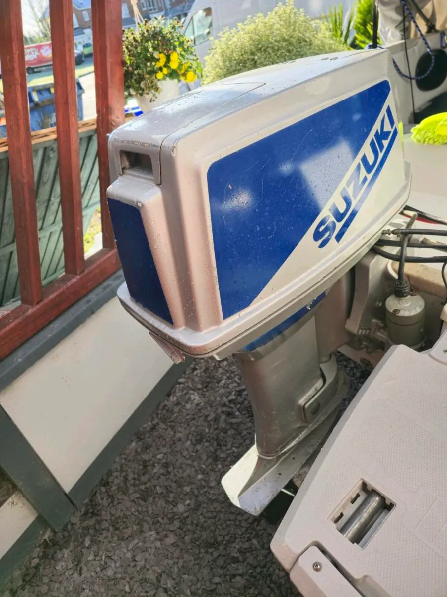 Suzuki DT60 Outboard Engine - Image 1