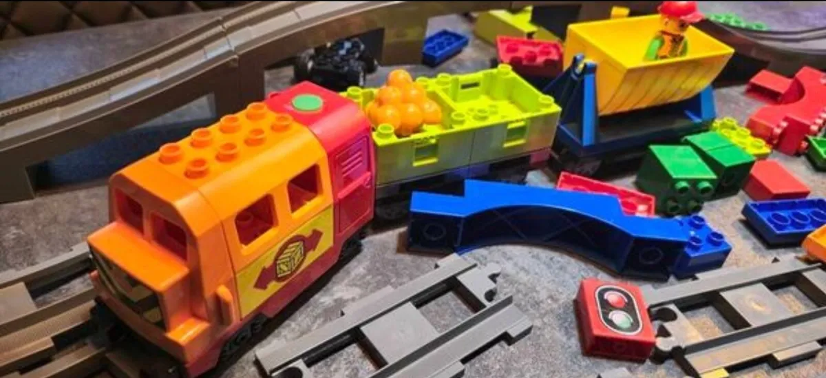Lego Duplo Train - Image 3