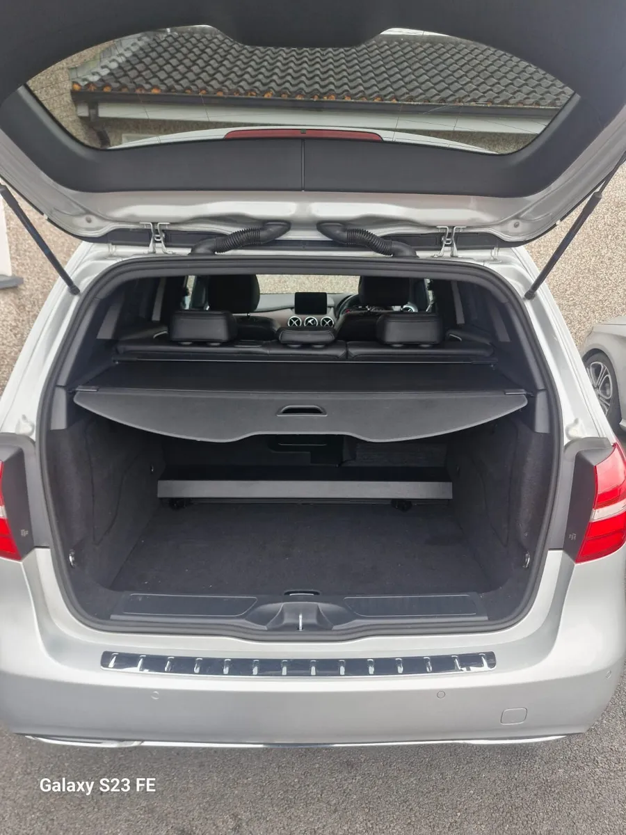 Mercedes B180 2017 Model - Image 1