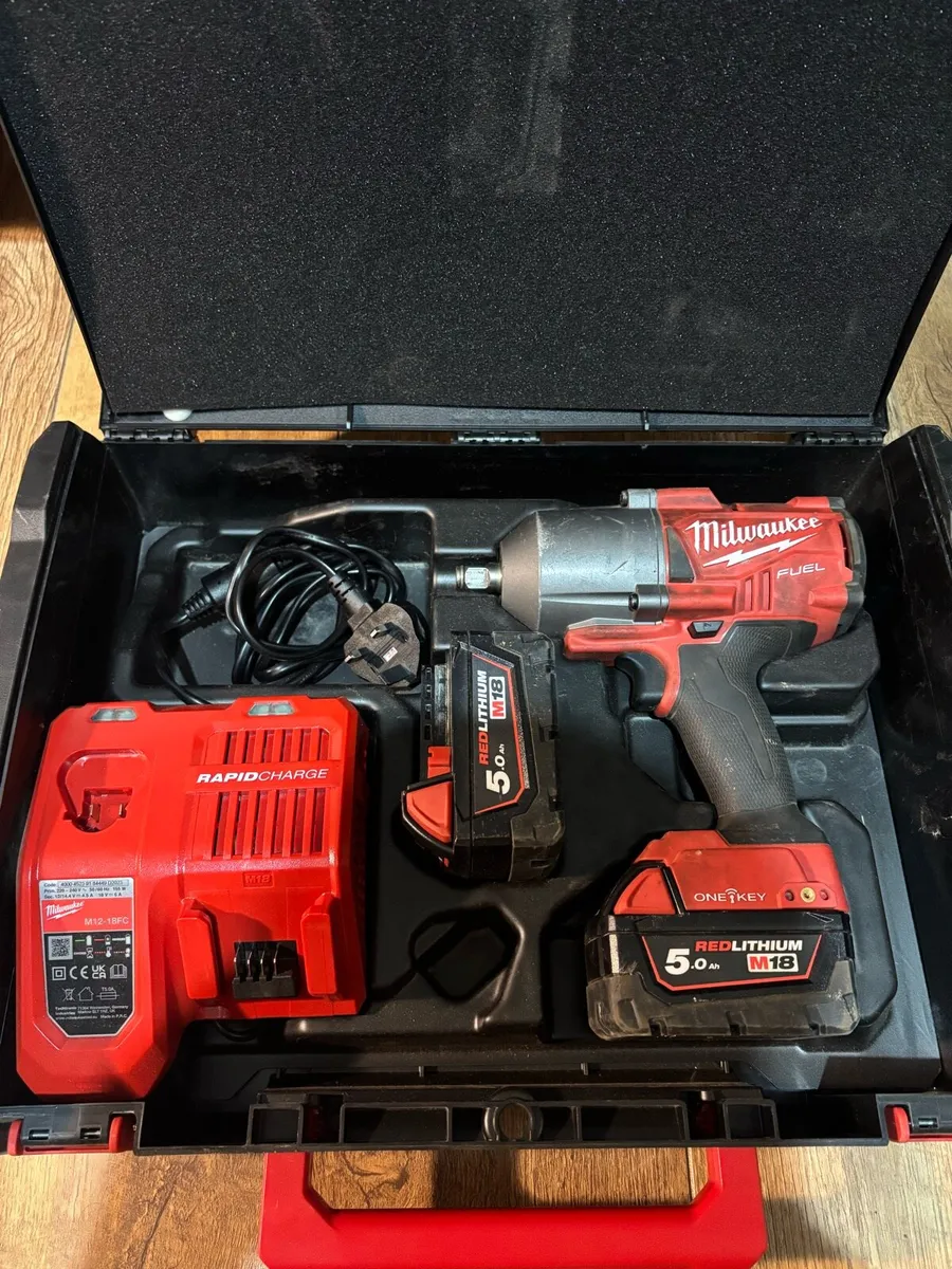 Milwaukee m18 one key impact 1/2 inch - Image 1