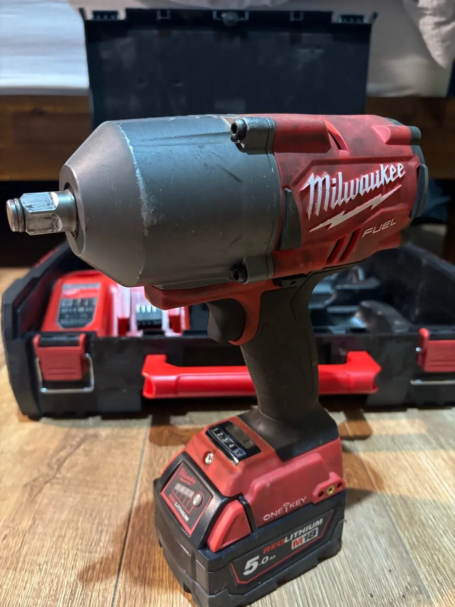 Milwaukee m18 one key impact 1/2 inch - Image 2