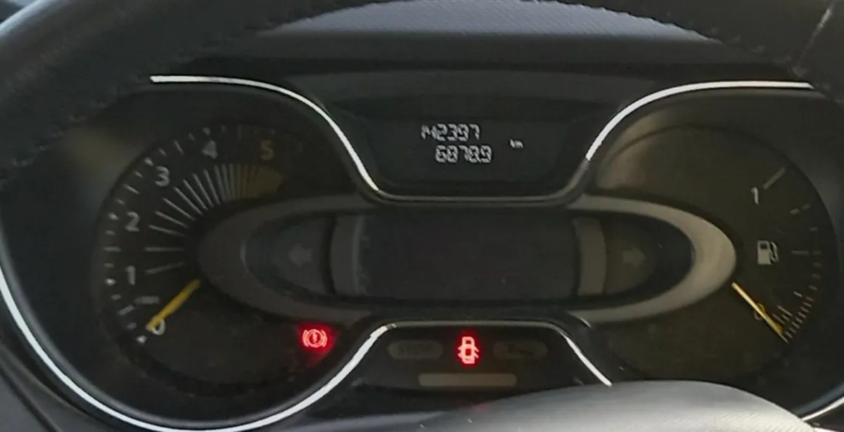 Renault Captur 2016 - Image 4