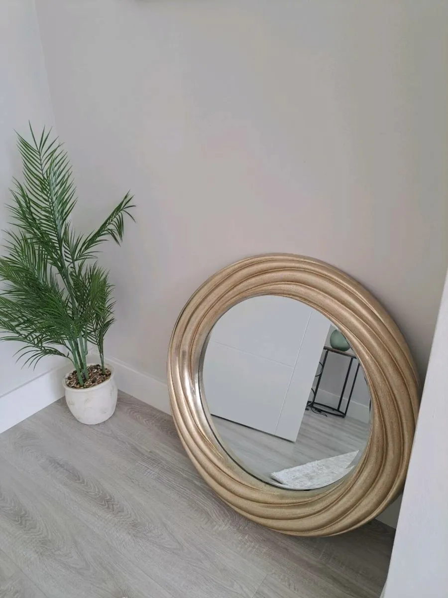 Mirror